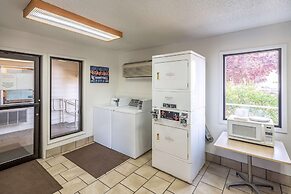 Motel 6 Clarkston, WA