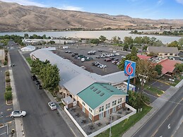 Motel 6 Clarkston, WA
