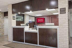 Red Roof Inn Roanoke Rapids