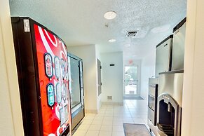 Motel 6 Lewisville, TX - Dallas