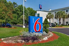 Motel 6 Columbia, SC - Fort Jackson Area