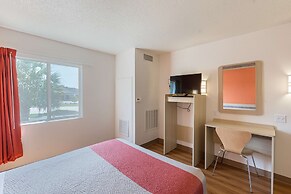 Motel 6 Columbia, SC - Fort Jackson Area