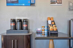 Motel 6 Albuquerque, NM - Carlisle