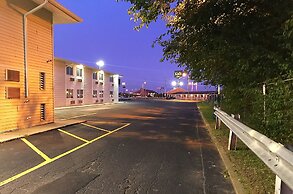 Motel 6 Fort Wayne, IN