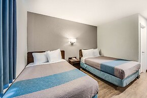 Motel 6 Fort Wayne, IN