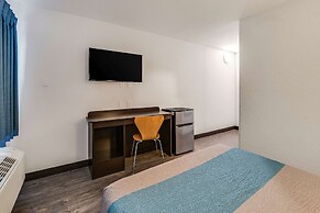 Motel 6 Fort Wayne, IN