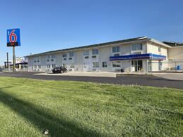 Motel 6 Fort Wayne, IN