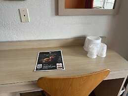 Motel 6 Stanton, CA
