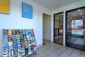 Motel 6 Stanton, CA