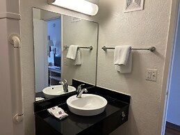 Motel 6 Stanton, CA