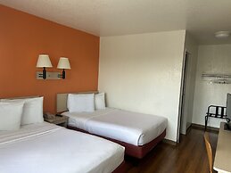 Motel 6 Stanton, CA