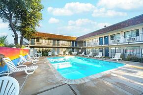 Motel 6 Del Rio, TX