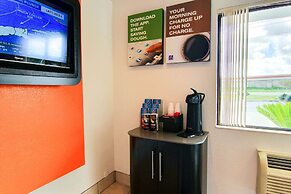 Motel 6 Kingsville, TX