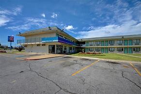 Regency Inn