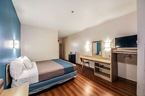 Motel 6 New Braunfels, TX