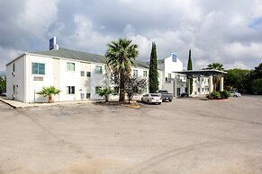 Motel 6 New Braunfels, TX