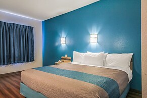 Motel 6 New Braunfels, TX