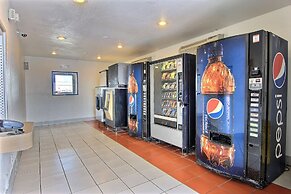 Motel 6 Corpus Christi, TX - East - North Padre Island