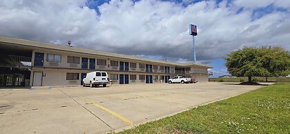 Motel 6 Slidell, LA - New Orleans