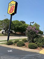 Super 8 by Wyndham Midwest City OK