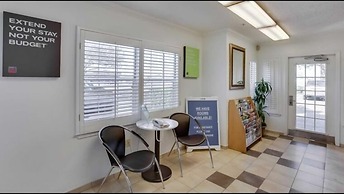 Studio 6 Stafford, TX - Houston - Sugarland