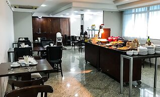 Triângulo Apart Hotel