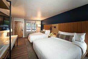 The Incline Lodge