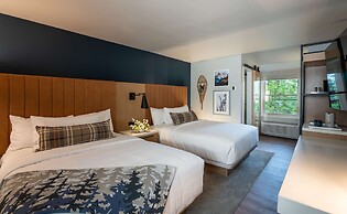 The Incline Lodge