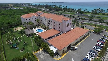 Quality Hotel Real Aeropuerto Santo Domingo