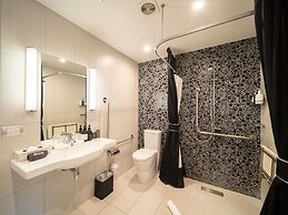 Black Swan Lakeside Boutique Hotel
