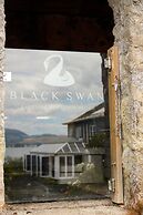 Black Swan Lakeside Boutique Hotel
