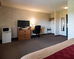 Econo Lodge Inn & Suites Canandaigua