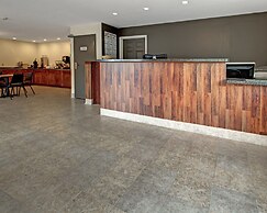 Econo Lodge Inn & Suites Canandaigua