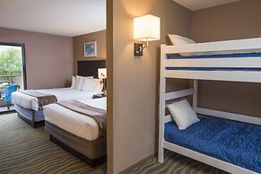 Atlantis Family Waterpark Hotel, Ascend Hotel Collection