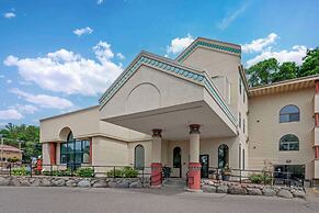 Atlantis Family Waterpark Hotel, Ascend Hotel Collection