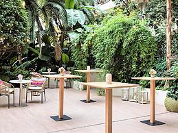 Croisette Beach Hotel Cannes - MGallery Collection