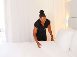 Croisette Beach Hotel Cannes - MGallery Collection