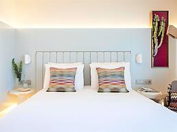 Croisette Beach Hotel Cannes - MGallery Collection