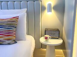 Croisette Beach Hotel Cannes - MGallery Collection