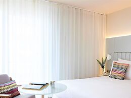 Croisette Beach Hotel Cannes - MGallery Collection