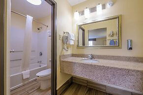 Motel 6 Forsyth, GA – Tift College