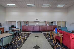 Motel 6 Forsyth, GA – Tift College