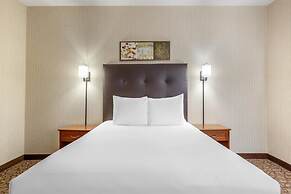 Best Western Cold Lake Inn