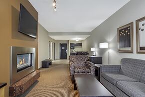 Best Western Cold Lake Inn