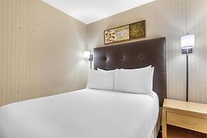 Best Western Cold Lake Inn