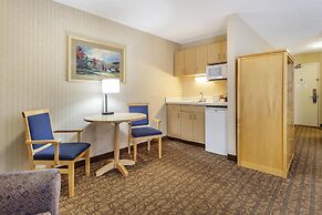 Best Western Cold Lake Inn