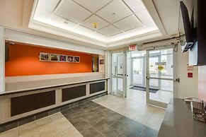 Motel 6 Brampton, ON - Toronto