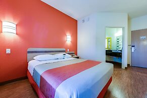 Motel 6 Mississauga, ON - Toronto