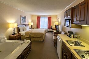 Coshocton Village Inn and Suites
