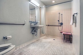 Motel 6 Chino, CA - Los Angeles Area